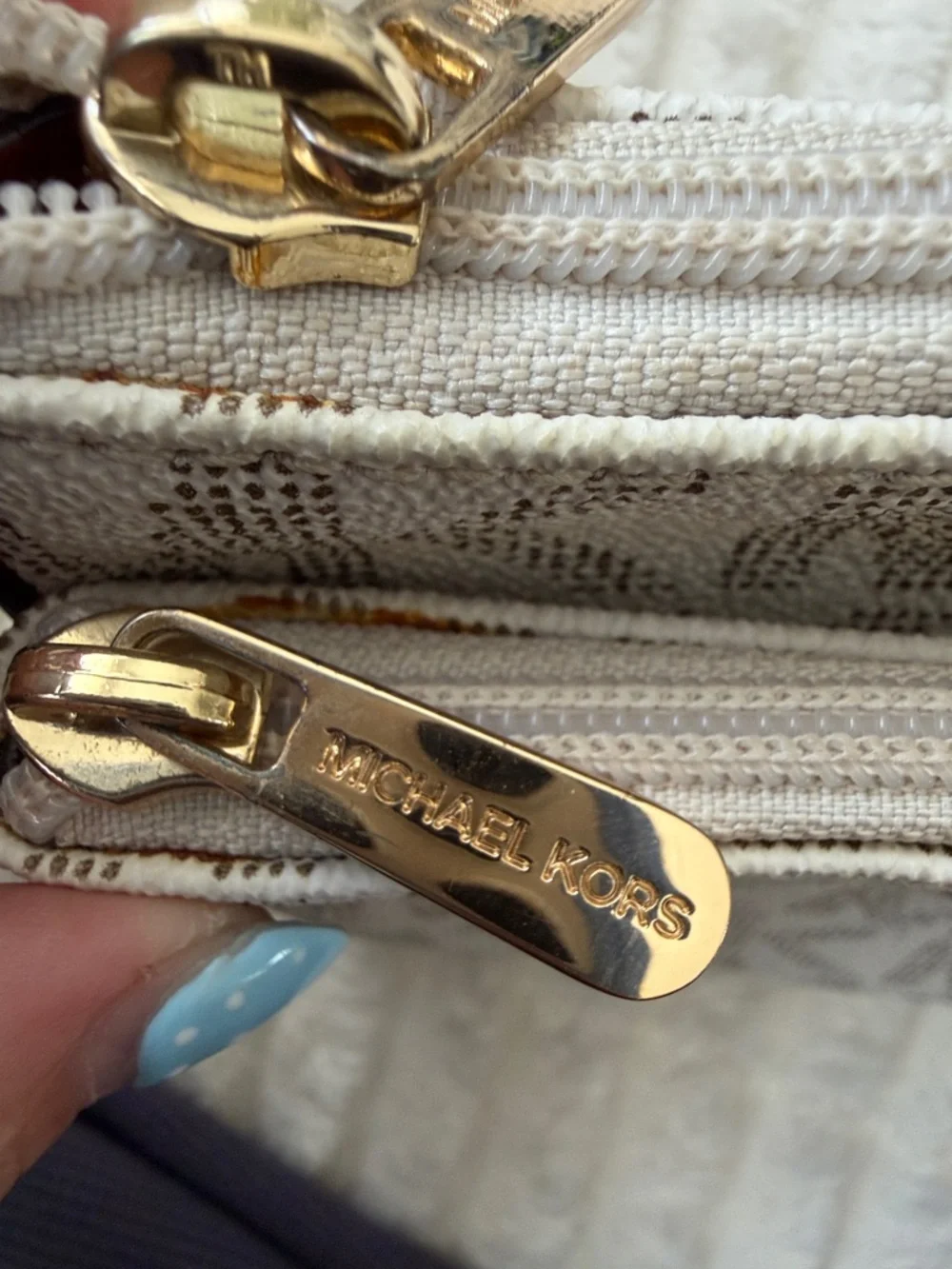 Michael Kors Fulton Crossbody with Brown Strap and Gold MK Medallion - Picture 5 of 8
